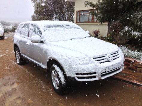 Snow scenes at De Lande - Don's vehicle