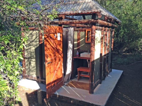 Camdeboo - the showers