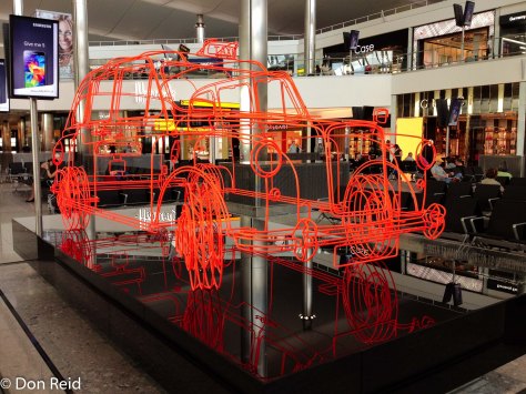 Now that's a "draadkar"! (just a giant version of the cars made from wire that African kids love to push around the village)