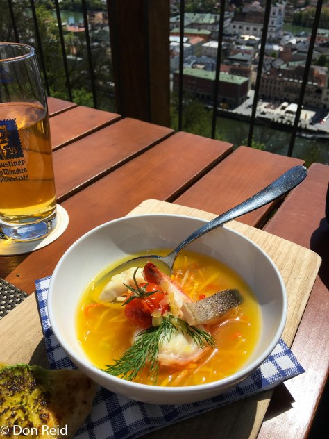 Passau - lunch on the hill